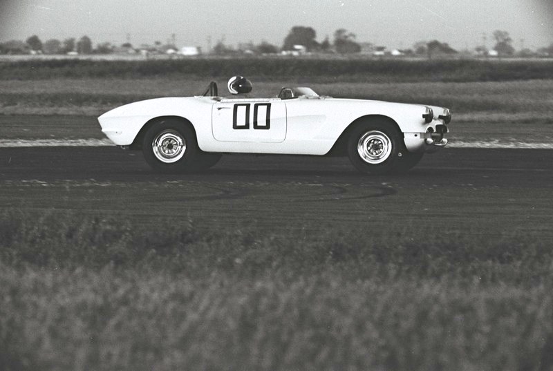 dave macdonald in corvette at stockton raceway